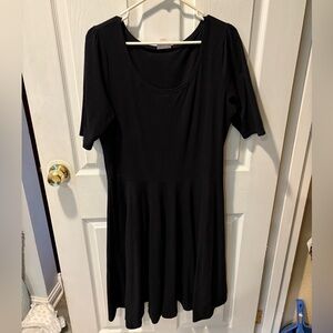 LuLaRoe Black XL Nicole Dress